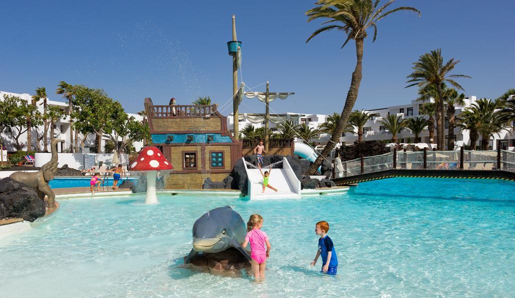 H10 Suites Lanzarote Gardens Costa Teguise Ngoại thất bức ảnh