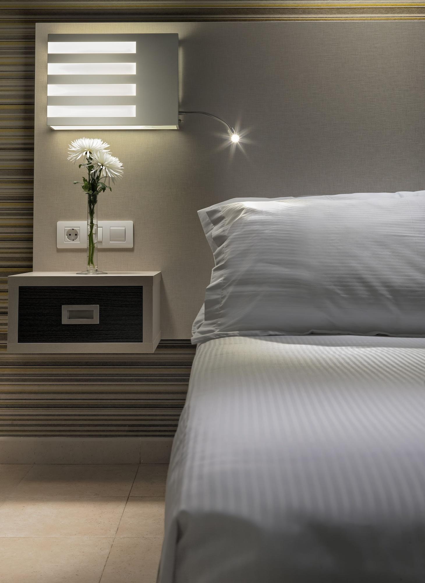 H10 Suites Lanzarote Gardens Costa Teguise Ngoại thất bức ảnh