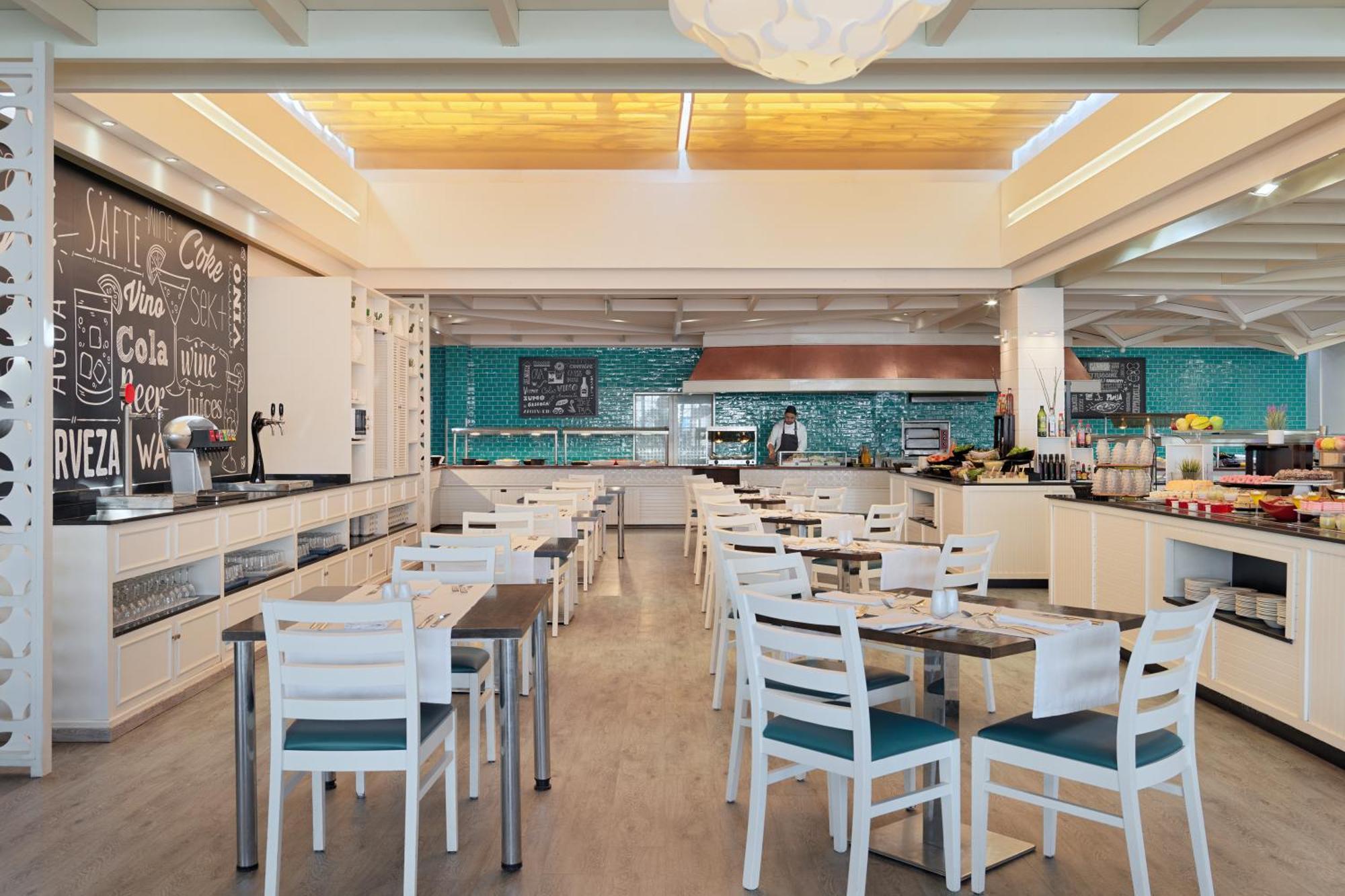 H10 Suites Lanzarote Gardens Costa Teguise Ngoại thất bức ảnh